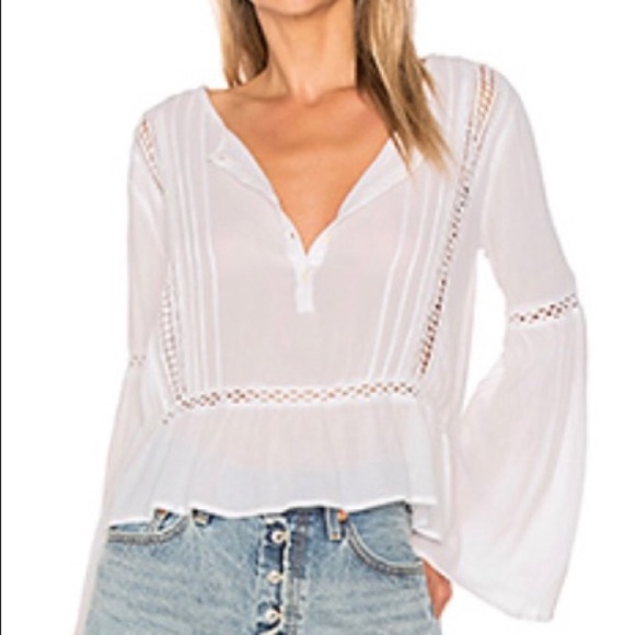 Amuse Society Tops - Amuse Society White Crochet Flowy Boho Long Sleeve